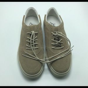 Johnston and Murphy size 10 NWT